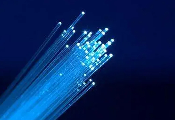 AT&T：到2023年將投資約480億美元，以擴(kuò)大光纖互聯(lián)和5G無線服務(wù)