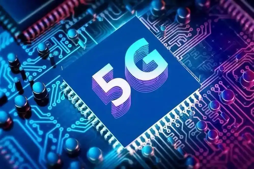 加快5G工廠建設(shè)！工信部：打造10個(gè)5G全連接工廠標(biāo)桿