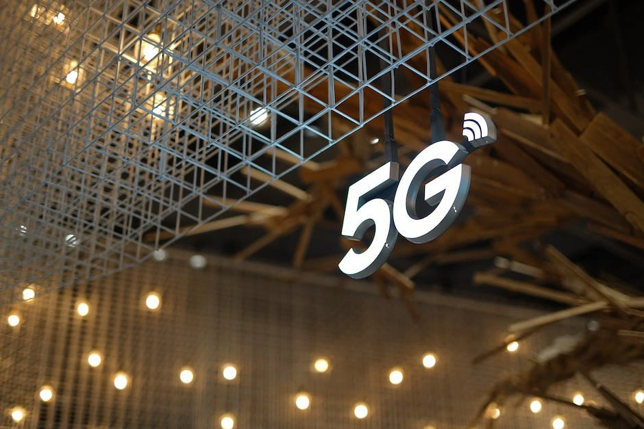 深圳 2023 計(jì)劃新增 5G 基站一萬(wàn)個(gè)，全市平均下載速率提高至 500Mbps