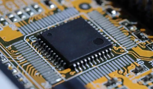 回收 [Broadcom] PCIe 交換機、以太網(wǎng)交換機、汽車 PHY、以太網(wǎng) PHY 收發(fā)器